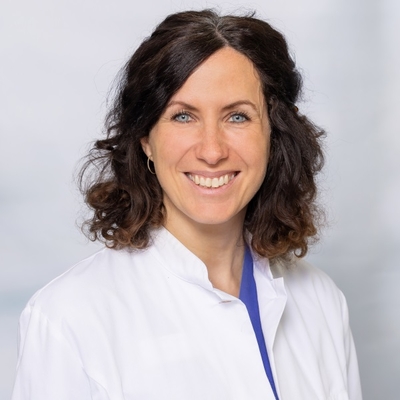 Dr. med. Anna-Lena Holsing, Fachärztin für Innere Medizin und Gastroenterologie